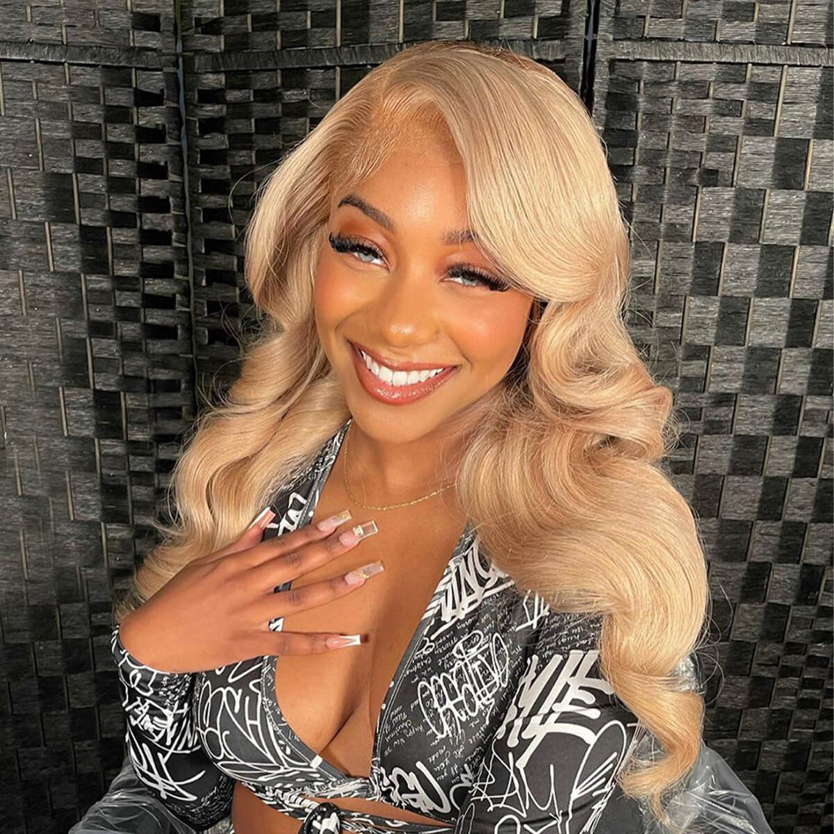 Honey Blonde Body Wave Full Frontal Wig Glueless Hd Lace