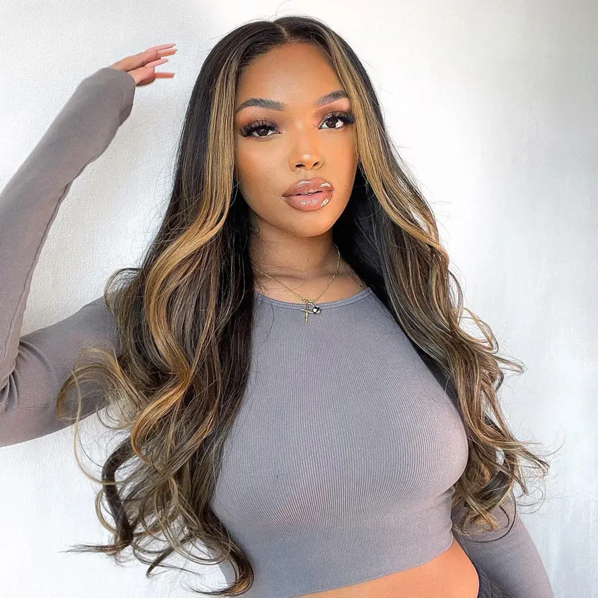 Starshow-hair-highlight-loose-body-lace-wig